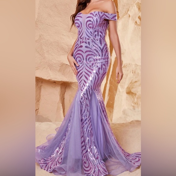 NWT Off Shoulder Sleeveless Mesh Insert Sequin
Mermaid Dress. - Picture 4 of 6